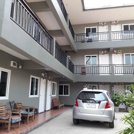 Hotel Chada House Chiang Mai Exterior foto