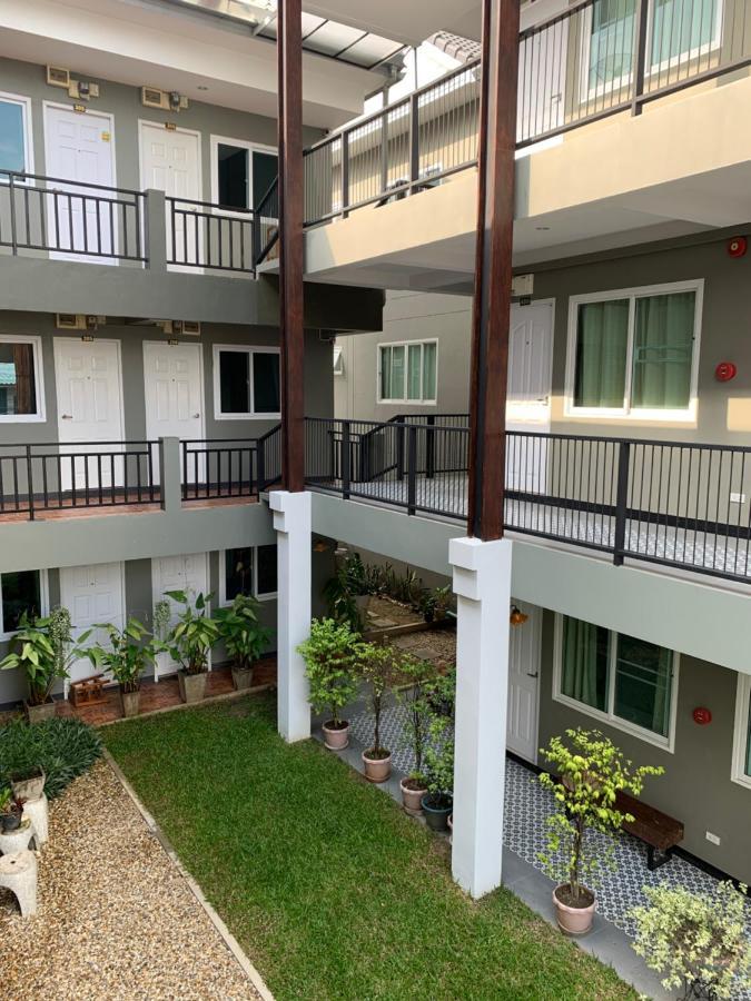 Hotel Chada House Chiang Mai Exterior foto